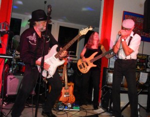 Bernies Blues Bar 12       